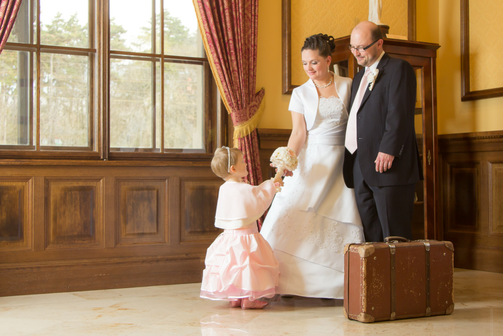 Gábor és Kriszti esküvői fotók Gödöllő Királyi Váró