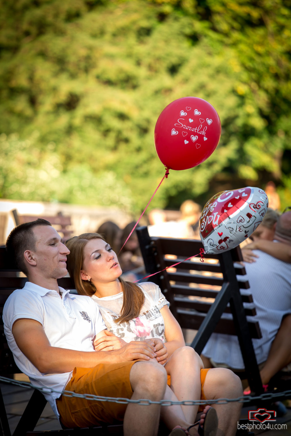 Viki és Dani jegyes fotózás a Városligetben