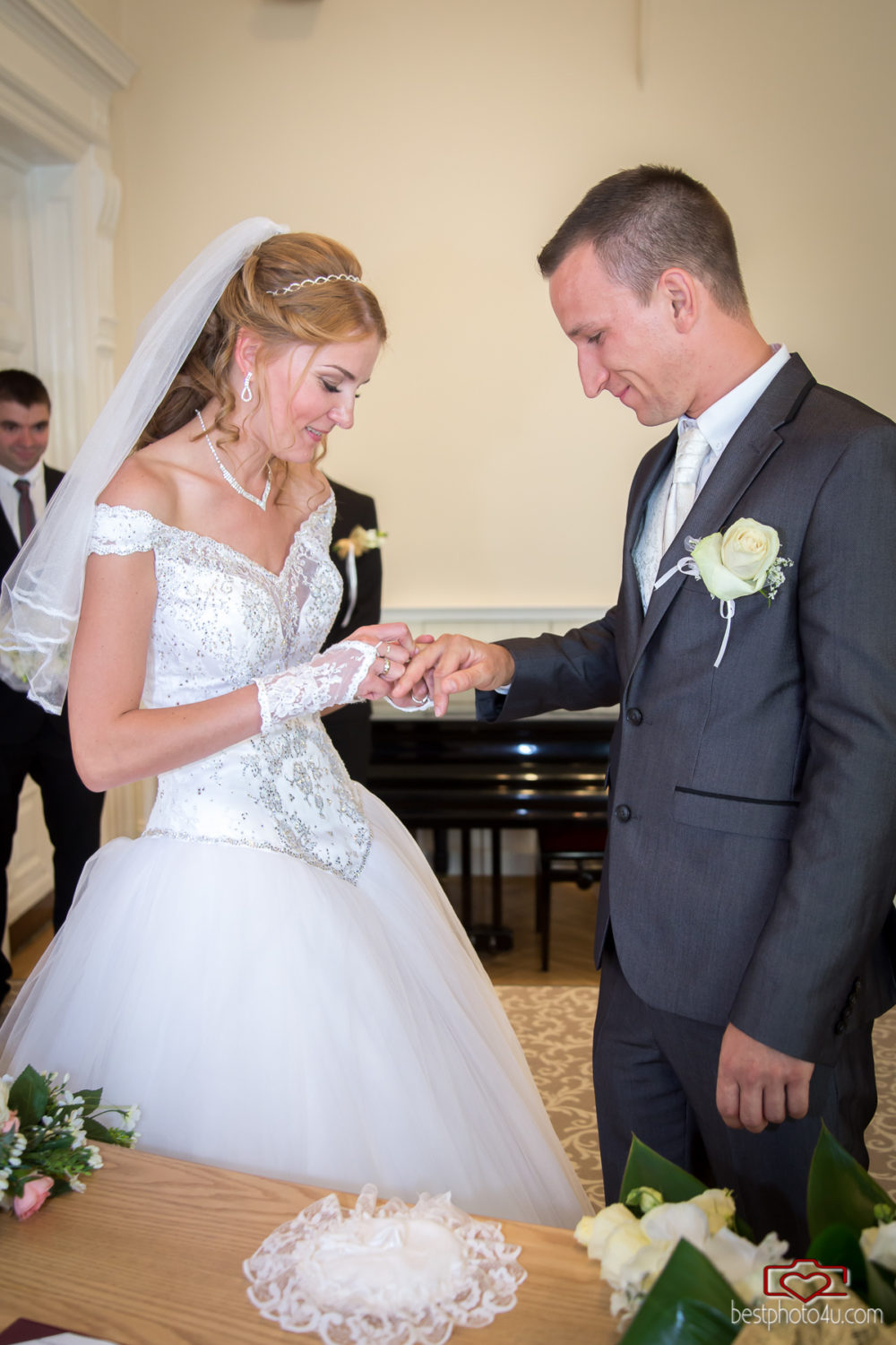 Viki és Dani esküvő fotózása Cegléden