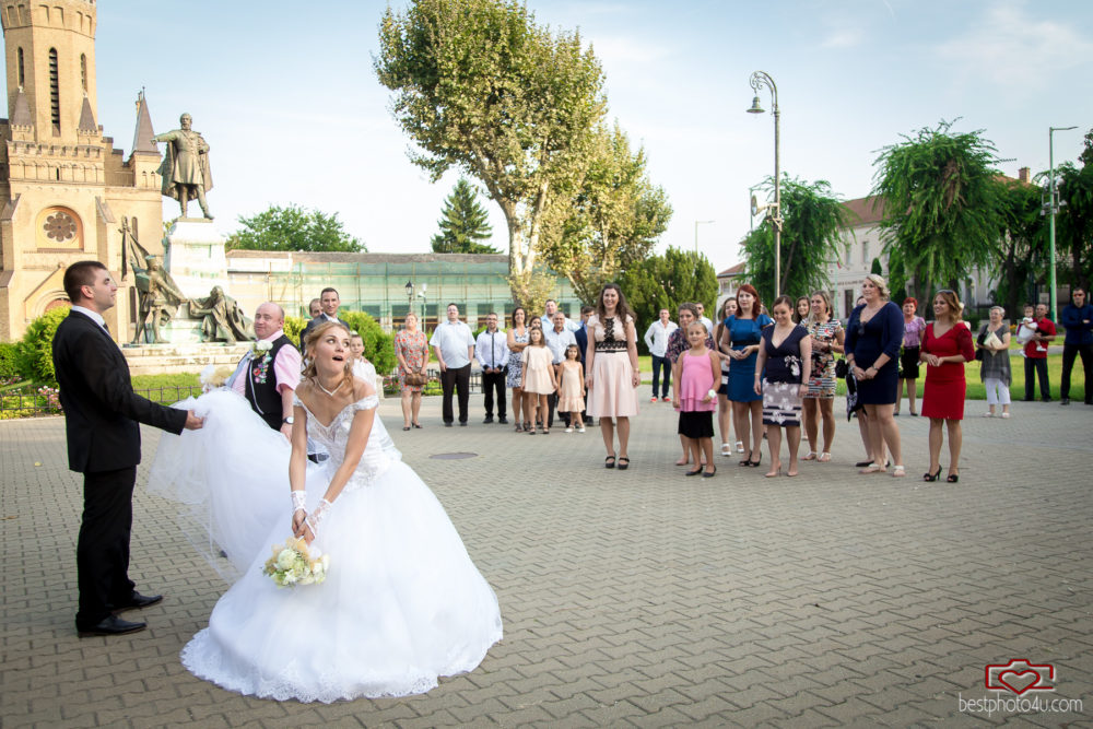 Viki és Dani esküvő fotózása Cegléden