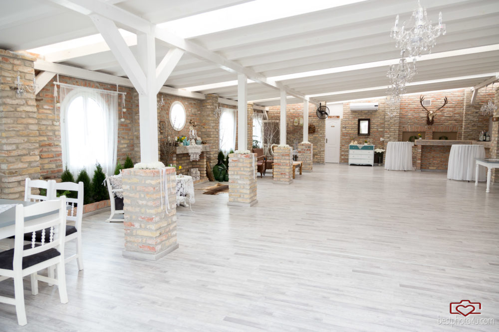 Deák udvarház - Kakucs